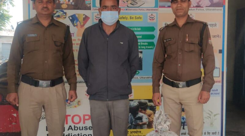 दून पुलिस की बड़ी कार्यवाही: कच्ची शराब के साथ एक गिरफ्तार