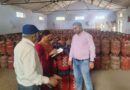 जिला आपूर्ति विभाग की बड़ी कार्रवाई, अवैध गैस रिफिलिंग का किया खुलासा