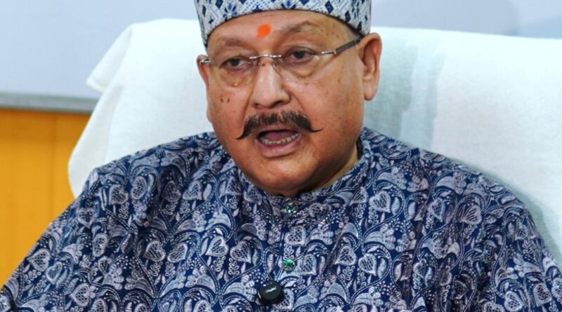 यात्रा व्यवस्था में लगे कर्मचारी, अधिकारी “अतिथि देवो भव:” की भावना से कार्य करें: महाराज