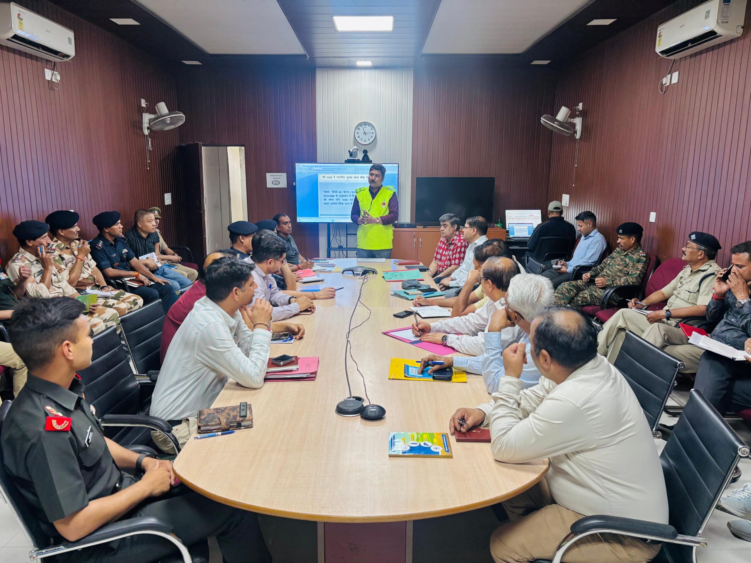 मॉक ड्रिल की तैयारी में जुटा जिला प्रशासन