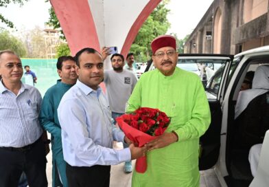 जनपद प्रभारी मंत्री सतपाल महाराज की अध्यक्षता में आयोजित की गई जिला योजना समिति की बैठक