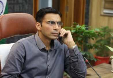 जल संयोजन पाईप कई माह से क्षतिग्रस्त; विभाग की लापरवाही व अनियमितता पर डीएम ने लिया एक्शन
