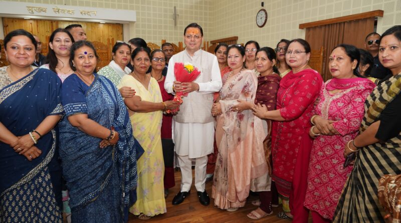 सीएम धामी ने सुनी जन समस्याएं