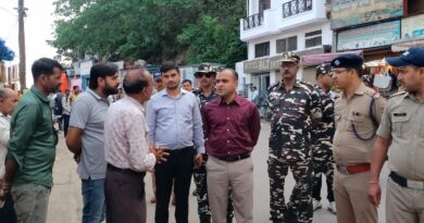 चल रही चार धाम एवं आगामी कांवड़ यात्रा को लेकर जिलाधिकारी ने अतिक्रमण पर लिया सख्त संज्ञान
