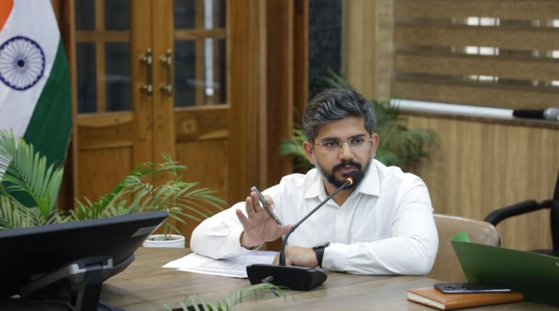 10 से अधिक कार्मिक वाले सभी कार्यालयों में गठित करें आंतरिक शिकायत समिति- सीडीओ