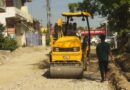 सीवरेज के लिए खोदी गई सड़के समय से हो ठीक – जिलाधिकारी