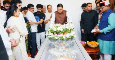 मुख्यमंत्री पुष्कर सिंह धामी ने दिवंगत निशानेबाज जसपाल राणा के आवास पहुंचकर व्यक्त की शोक संवेदना