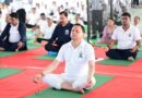 मुख्यमंत्री ने बनबसा में किया सामूहिक योगाभ्यास