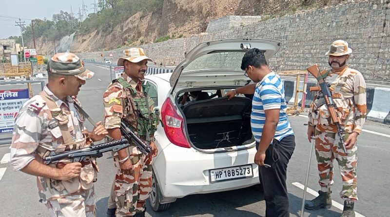 एस एस पी दून के निर्देश पर पुलिस का चेकिंग अभियान लगातार जारी