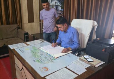 बीकेटीसी मुख्य कार्याधिकारी सोहन सिंह रांगड़ ने रघुनाथ कीर्ति संस्कृत महाविद्यालय का निरीक्षण किया