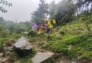 यमुनोत्री मार्ग पर मलबा आने से फंसे 100 यात्रियों का SDRF ने किया रेस्क्यू