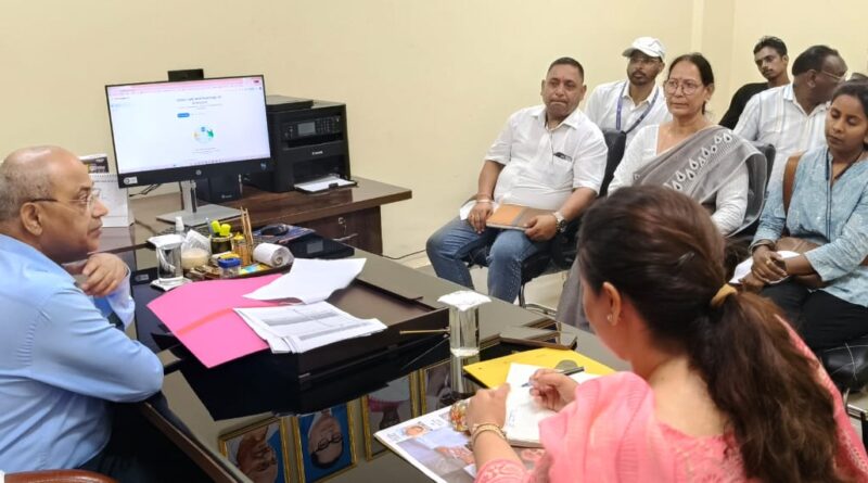 आयुक्त गढ़वाल मंडल ने डोईवाला विधानसभा के मतदेय स्थलों का किया निरीक्षण