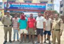 सार्वजनिक स्थान पर हुड़दंग करने वालो को देहरादून पुलिस ने पढ़ाया कानून का पाठ