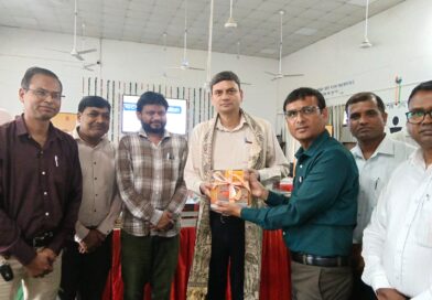 रुड़की पुस्तक प्रदर्शनी में पहुंचे जिले के वरिष्ठ अधिकारी 