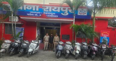 वाहन चोरी की घटनाओं को अंजाम देने वाले एक शातिर चोर को पुलिस ने किया गिरफ्तार