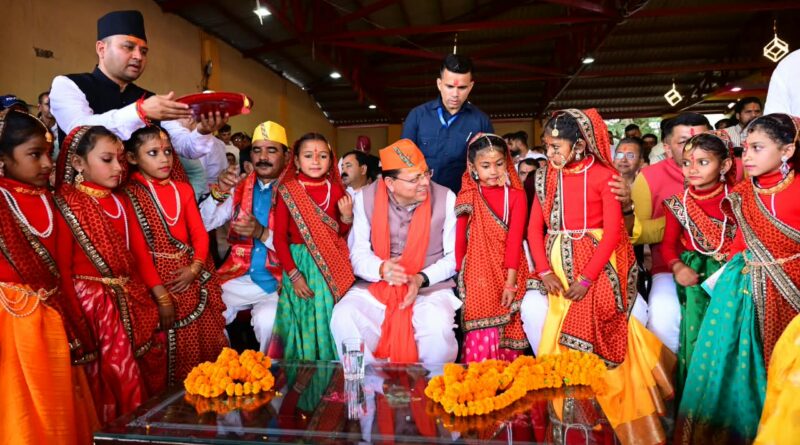 मुख्यमंत्री पुष्कर सिंह धामी ने माँ वाराही के दर्शन कर प्रदेशवासियों की सुख-समृद्धि की कामना की