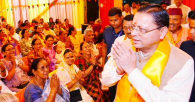मुख्यमंत्री धामी ने डिफेंस कॉलोनी में आयोजित शिवमहापुराण कथा में किया प्रतिभाग