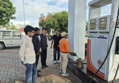 जिला पूर्ति अधिकारी देहरादून ने किया पेट्रोल पंपों का औचक निरीक्षण