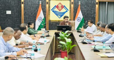 नदियों में कूड़ा डालने वालों पर होगी एफआईआर- जिलाधिकारी देहरादून