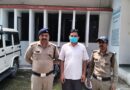 सार्वजनिक स्थान पर हुडदंग कर शान्ति व्यवस्था भंग करने वाले अभियुक्त को दून पुलिस ने पढाया कानून का पाठ