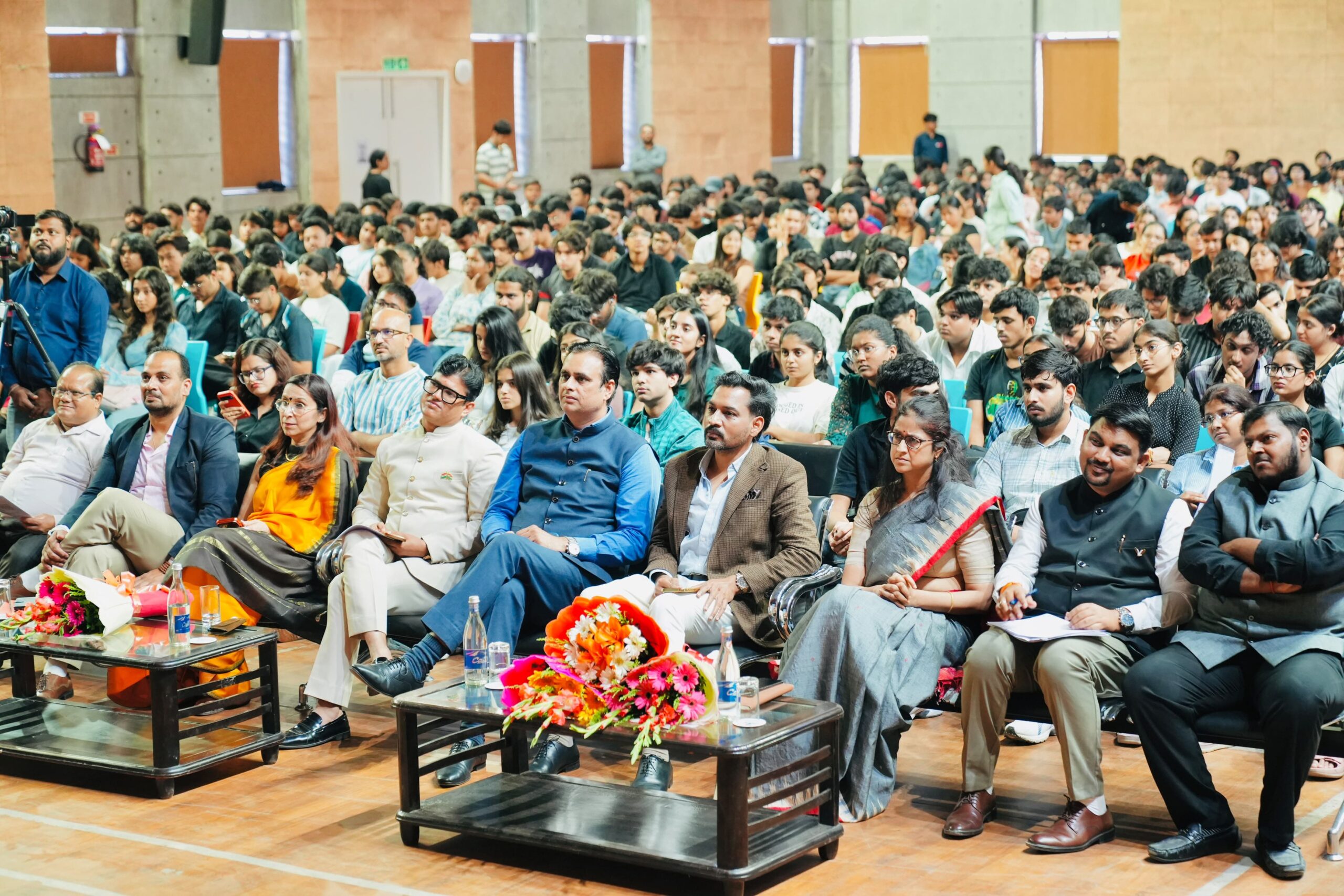 नशे से दूर रहकर सकारात्मक एवं रचनात्मक जीवन का करें चयनःडीएम देहरादून 