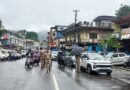 श्रीनगर–रुद्रप्रयाग मार्ग शिरोबगड़ में मार्ग पर मलबा आने से वाहनों को रोक गया