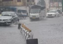 देहरादून में बदला मौसम का मिजाज, तेज बारिश शुरू