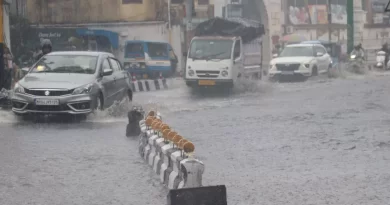 देहरादून में बदला मौसम का मिजाज, तेज बारिश शुरू