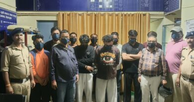 शराबियों की बारात लेकर फिर थाने पहुँची दून पुलिस