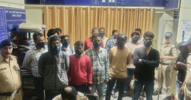 शराबियों की बारात लेकर फिर थाने पहुँची दून पुलिस की बस सेवा