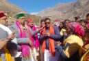 श्री बदरीनाथ केदारनाथ मंदिर समिति अस्थायी कर्मचारियों का धरना समाप्त