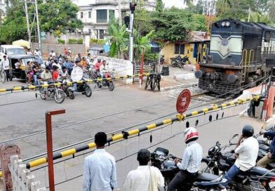देहरादून विधानसभा समीप रेलवे क्रॉसिंग इन दिनों रहेगा पूर्णतः बंद